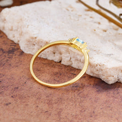 Round & Oval Cut Aquamarine Ring Timeless Three Stones Wedding Band