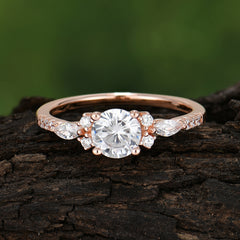 Round Cut Moissanite Engagement Ring Cluster Anniversary Ring
