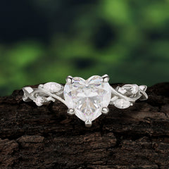 Vintage 5-Prong Heart-Cut Moissanite Engagement Ring