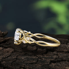 Vintage 5-Prong Heart-Cut Moissanite Engagement Ring