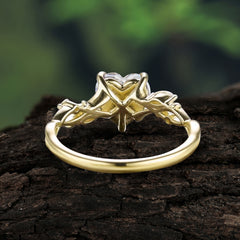 Vintage 5-Prong Heart-Cut Moissanite Engagement Ring
