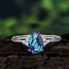 Minimalist 4-Prong Coffin-Cut Alexandrite Engagement Ring