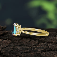 Minimalist 4-Prong Coffin-Cut Alexandrite Engagement Ring