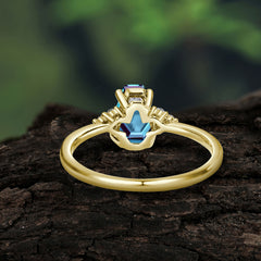 Minimalist 4-Prong Coffin-Cut Alexandrite Engagement Ring