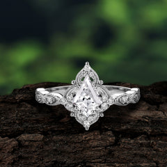 Vintage Luxe Kite-Cut Moissanite Engagement Ring