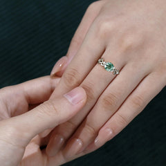 Vintage 4-Prong Round Cut Natural Moss Agate Engagement Ring