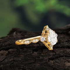 Antique Pear-Cut Moissanite Engagement Ring