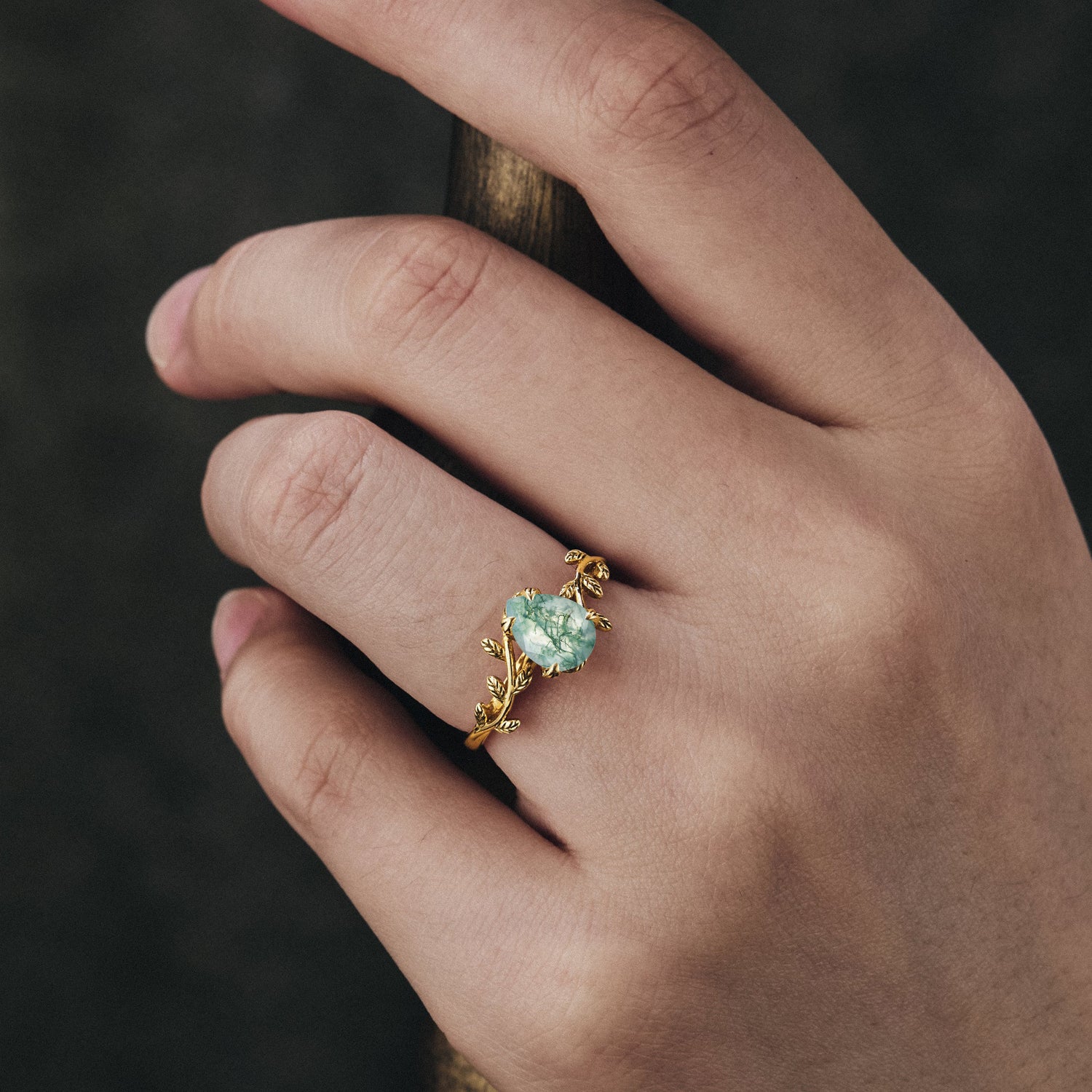 Organic Vine-Entwined 4-Prong Pear-Cut Natural Moss Agate Engagement Ring