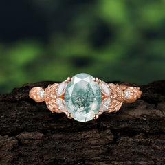 Luxury Vintage Haute Nature 4-Prong Oval Natural Moss Agate Ring