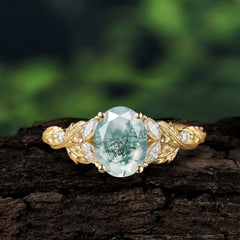 Luxury Vintage Haute Nature 4-Prong Oval Natural Moss Agate Ring