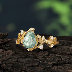 Branch-Inspired 3-Prong Pear-Cut Natural Moss Agate Engagement Ring