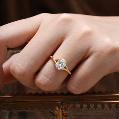 Heirloom 4-Prong Oval Moissanite Engagement Ring