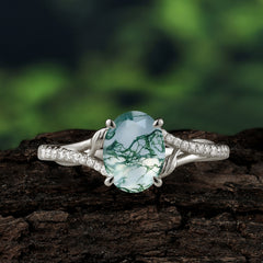 Luxury 4-Prong Oval Cut Natural Moss Agate Engagement Ring