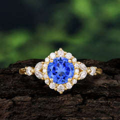 Luxury 4-Prong Round Cut Sapphire Engagement Ring