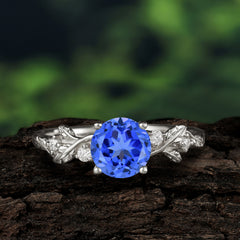 Heirloom-Grade 4 Prong Round Cut Sapphire Diamond Ring