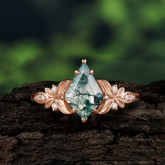 Luxury Nature-Inspired Kite-Cut Natural Moss Agate Engagement Ring