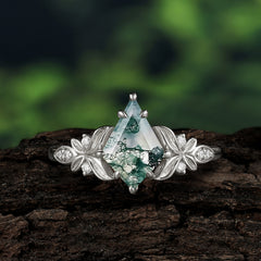 Luxury Nature-Inspired Kite-Cut Natural Moss Agate Engagement Ring