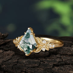 Luxury Nature-Inspired Kite-Cut Natural Moss Agate Engagement Ring
