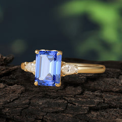 Vintage - Style 4 Prong Emerald Cut Sapphire Ring