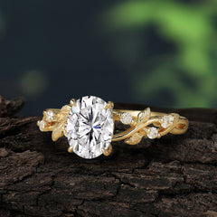 Boho 4 Prong Oval Moissanite Wedding Ring