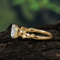 Boho 4 Prong Oval Moissanite Wedding Ring