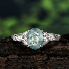 Retro Nature-Inspired 4-Prong Oval-Cut Natural Moss Agate Engagement Ring
