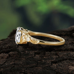 Retro Nature-Inspired 4-Prong Oval-Cut Moissanite Engagement Ring