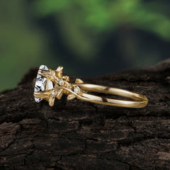 Nature-Inspired Vine-Entwined 4-Prong Teardrop-Cut Moissanite Engagement Ring