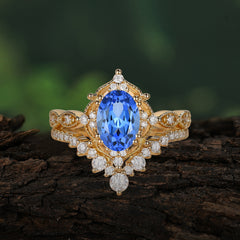 Gorgeous Oval Cut Sapphire Engagement Ring