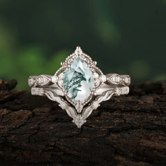 Luxury Vintage 5 Prong Pear-Cut Natural Moss Agate Engagement Ring