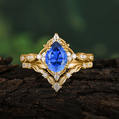 Luxury Vintage 5 Prong Pear-Cut Sapphire Engagement Ring