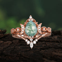 Elegant 5 Prong Pear-Cut Natural Moss Agate Engagement Ring Set