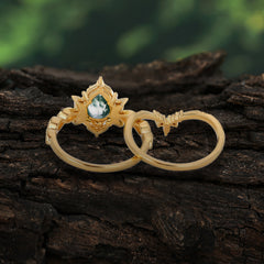 Elegant 5 Prong Pear-Cut Natural Moss Agate Engagement Ring Set