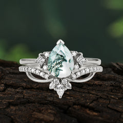 Fashion-Forward 3 Prong Luxury Pear-Cut Natural Moss Agate Engagement Ring Set