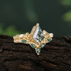 Luxury Nature-Inspired 4-Prong Kite-Cut Natural Moss Agate Engagement Ring Set