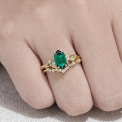 Nature-Inspired 4-Prong Hexagon-Cut Emerald Engagement Ring Set