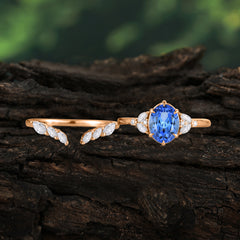 Luxury 6-Prong Oval-Cut Sapphire Engagement Ring Set