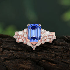 Luxury Vintage 4-Prong Emerald-Cut Sapphire Ring Set