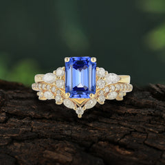 Luxury Vintage 4-Prong Emerald-Cut Sapphire Ring Set