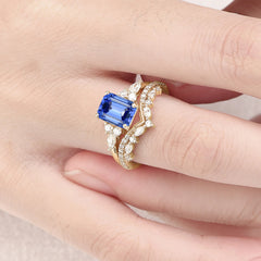 Luxury Vintage 4-Prong Emerald-Cut Sapphire Ring Set