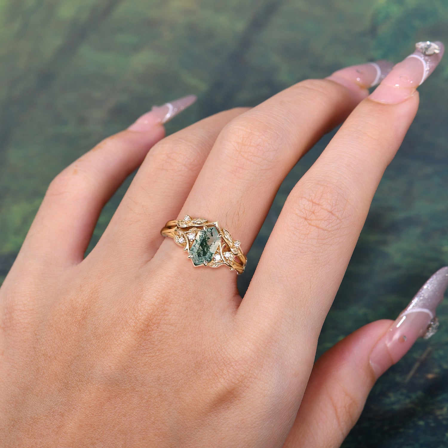 Nature-Inspired Vintage 4-Prong Hexagonal-Cut Natural Moss Agate Engagement Ring Set