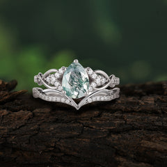 Romantic 5-Prong Pear Cut Natural Moss Agate Stacking Ring