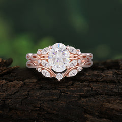 Romantic Nature-inspired 4-Prong Oval Cut Moissanite Stacking Ring