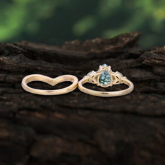Luxurious Vintage-Inspired 4-Prong Tear-Cut Natural Moss Agate Engagement Ring Set