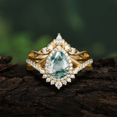 Elegant Pear-Cut 3 Prong Natural Moss Agate Sapphire Engagement Ring Set