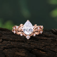 Nature - Inspired 3  Prong Pear Cut Moissanite Romantic Wedding Ring Sets