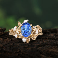 1.15 CT Delicate Leaf Accented 4 Prong Oval Shaped Sapphire Ring Sets