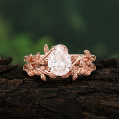 Artistic Vine  Themed 4 - Prong Pear Cut Moissanite Stackable Rings
