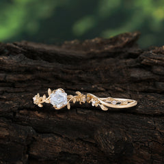 Naturalistic 4 - Prong Hexagon - Cut Moissanite Ring Sets