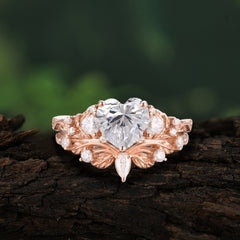 Nature - Inspired 3 - Prong Heart - Cut Moissanite Stackable Ring Set